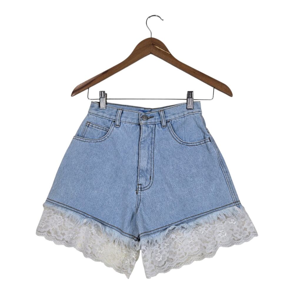 Vintage IOU Blues Denim Jean Shorts sz 7* Light Wash Fray Hem Wide Lace Trim